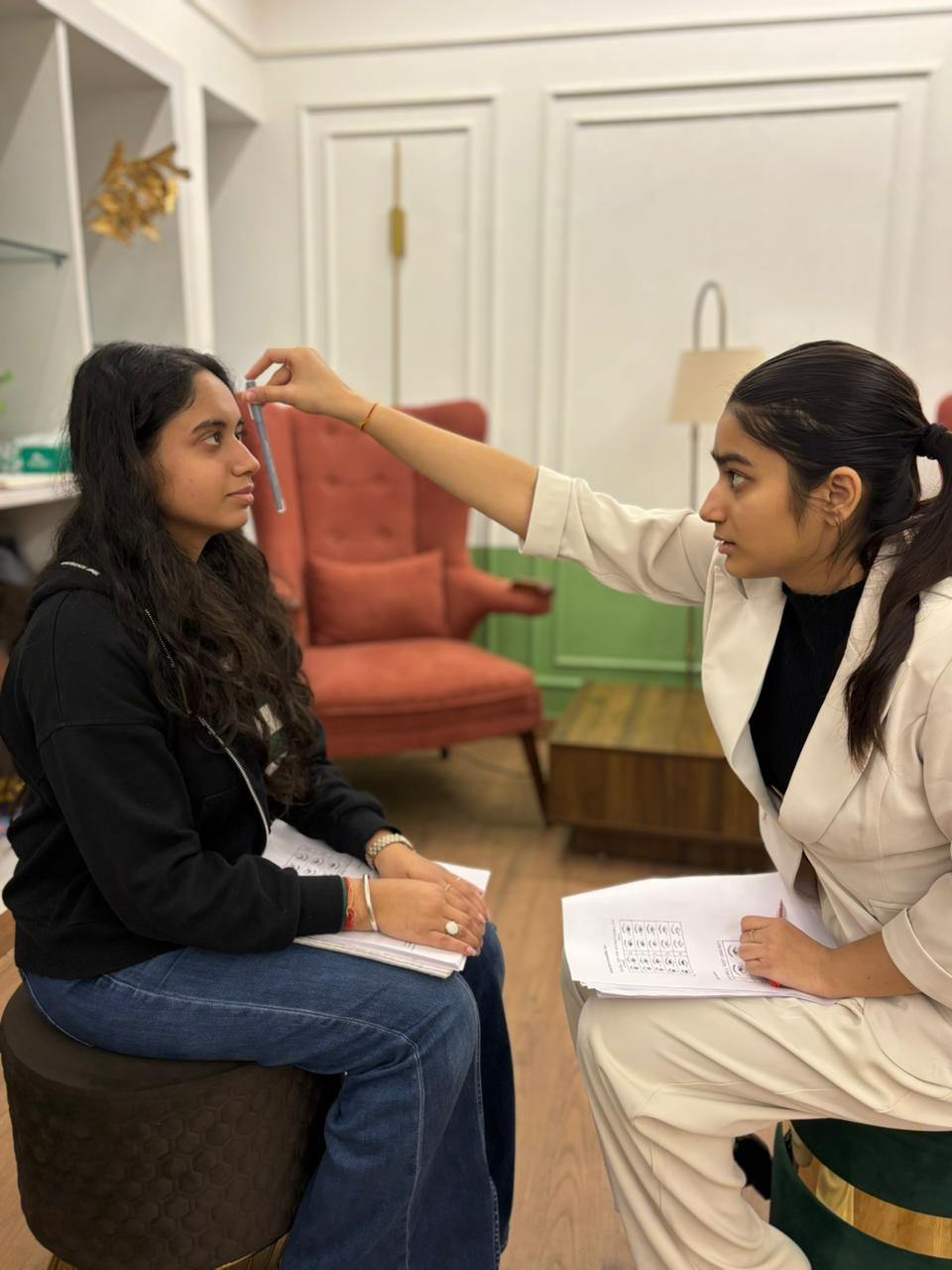 A clinical hypnosis induction in practice